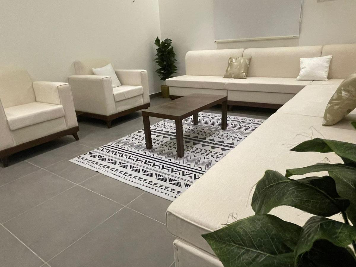 Ladan Apartment Al Ula Bagian luar foto